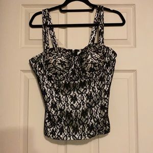 Women’s lace camisole bustier